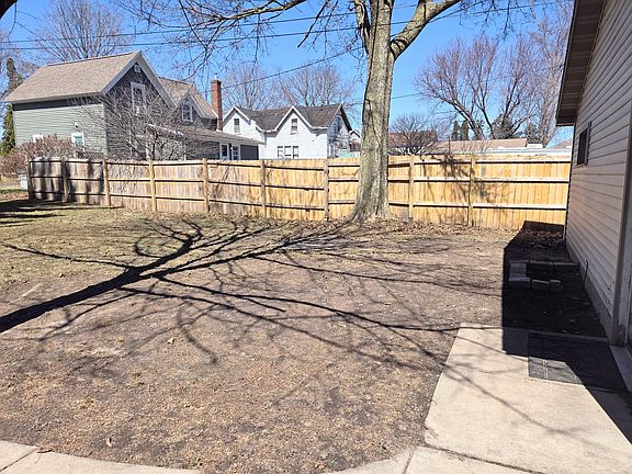 5th image of 1502 Stout Street