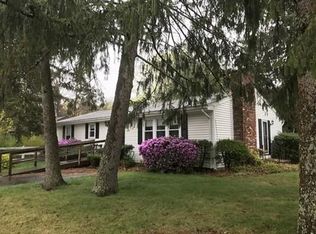 201 Chace St, Clinton, MA 01510