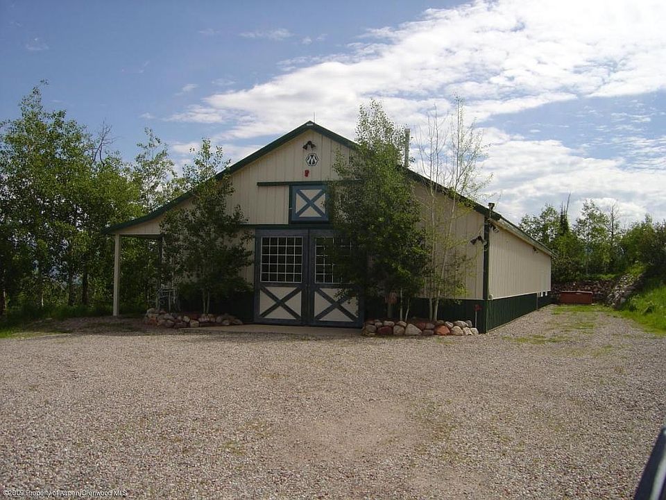 2nd image of 4000 Juniper Hill Dr