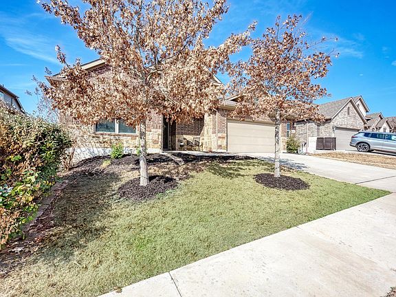 4th image of 198 Rough Leaf Dr
