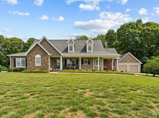 4844 Crestside St #1, Claremont, NC 28610