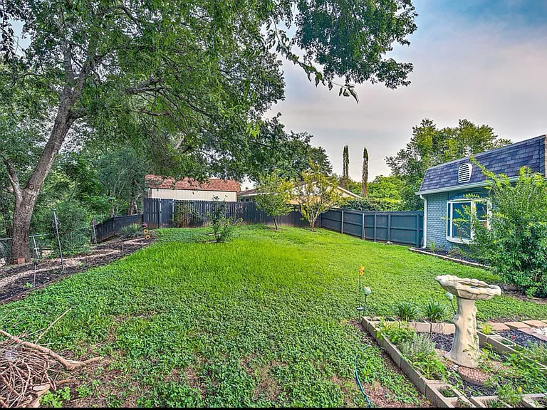 Pecan Grove Blvd — Photo 17