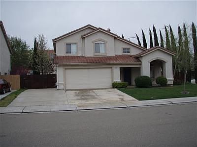1st image of 2585 Eagle Rock Cir