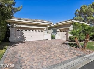 613 Pinnacle Heights Ln, Las Vegas, NV 89144
