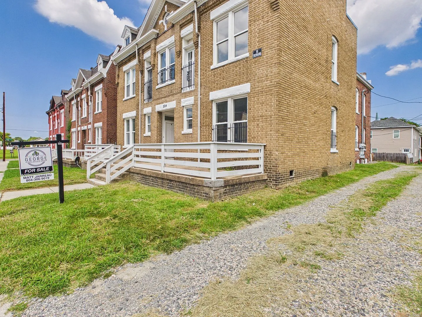 3 bed, 1.0 bath, 1275 sqft, $1,600 — Photo 4