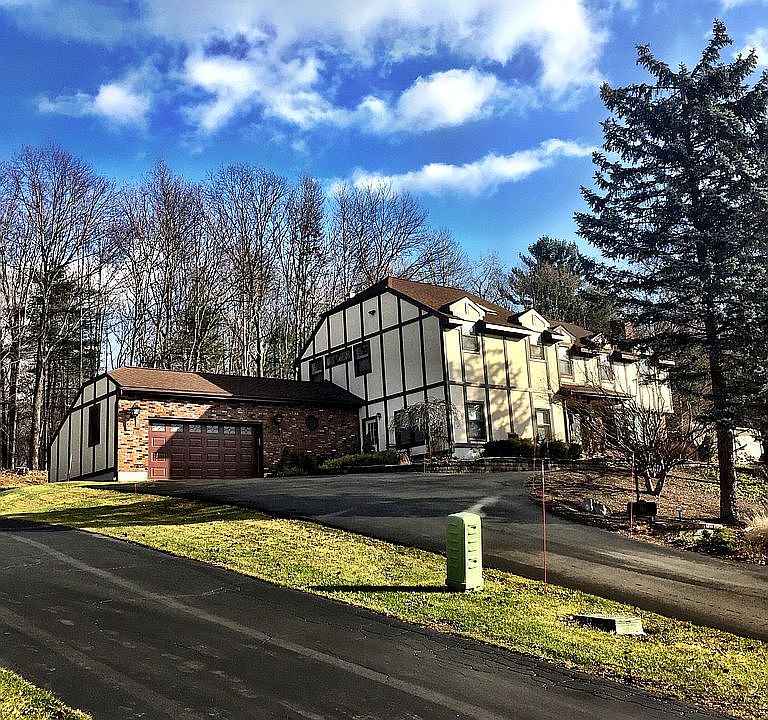 2nd image of 16 Starboard Way