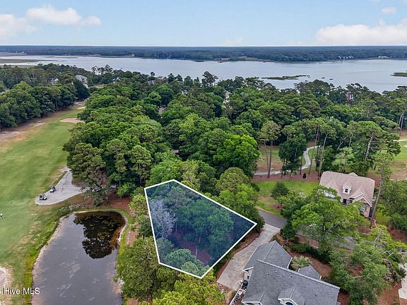 5th image of 85 Marina Drive SW