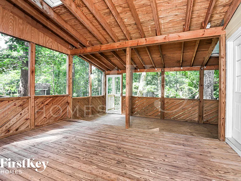 322 Amherst Creek Dr — Photo 17