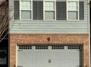 141 Sunset Ln, Woodstock, GA 30189