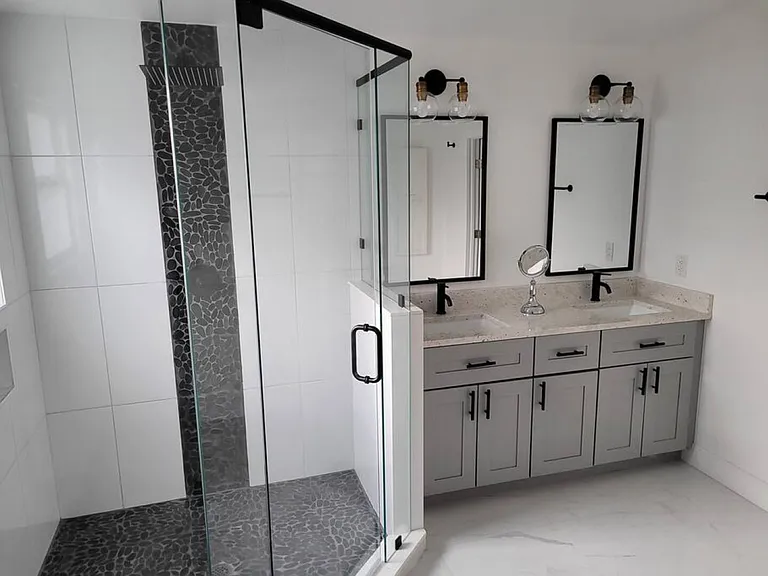 Pinar Dr — Photo 39