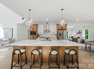 131 Normandy Rd, Mooresville, NC 28117