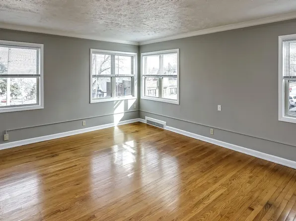 Maple Street, 6601 Maple St #R1, Omaha, NE 68104