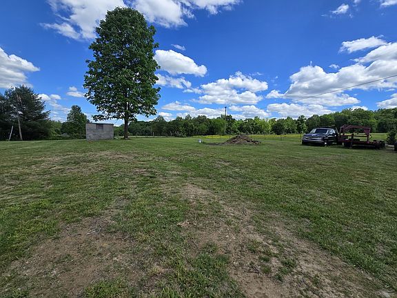 5th image of 392 Sullivan Rd