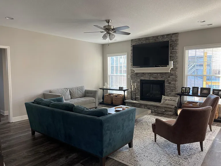 10318 Banjo Ln — Photo 2
