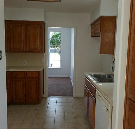 5th image of 13837 Longboat Dr