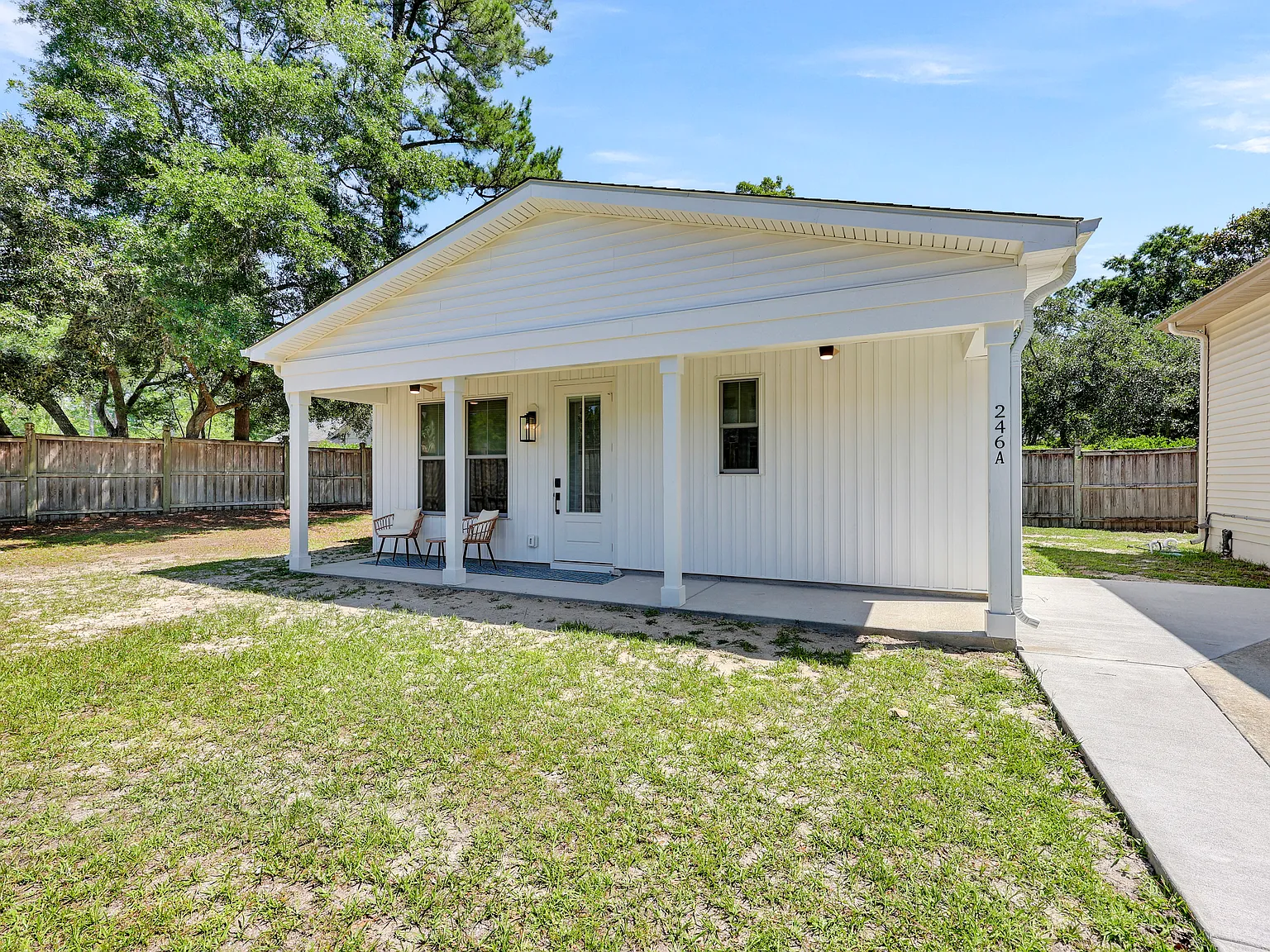 1 bed, 800 sqft, $1,750 — Photo 1