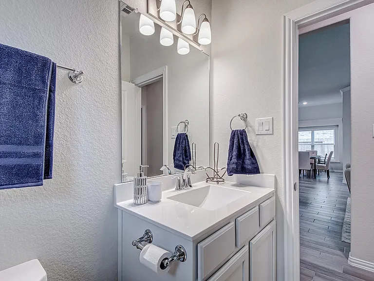 28639 Monarch Cliffs Dr — Photo 32