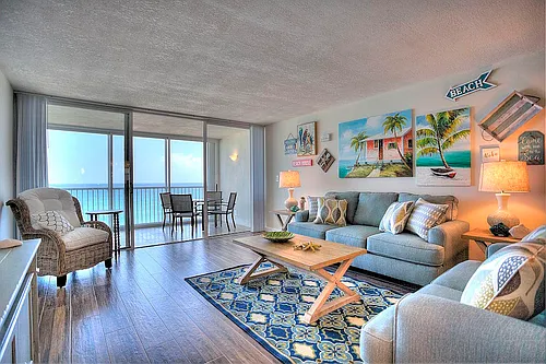 840 Ocean Dr #603 Photo 1