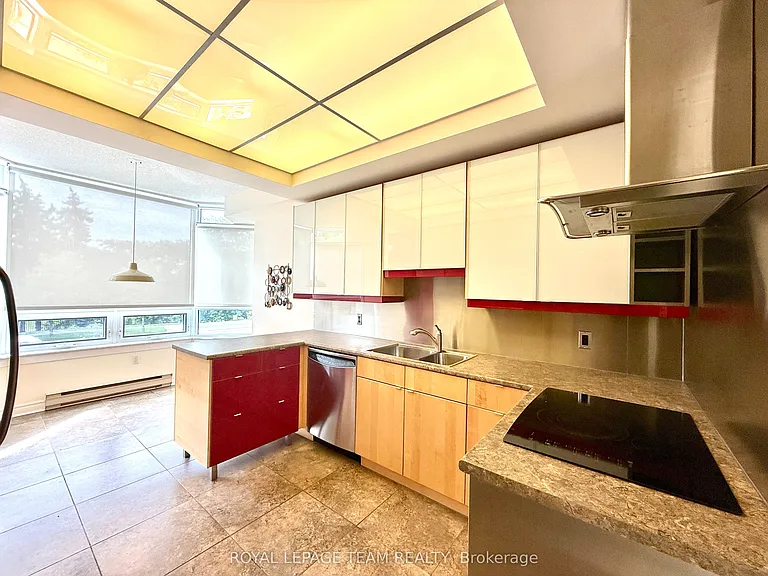 1480 Riverside Dr #205 — Photo 11
