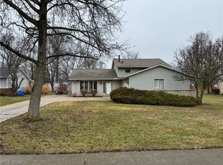 16244 Delmont Ave, Strongsville, OH 44136