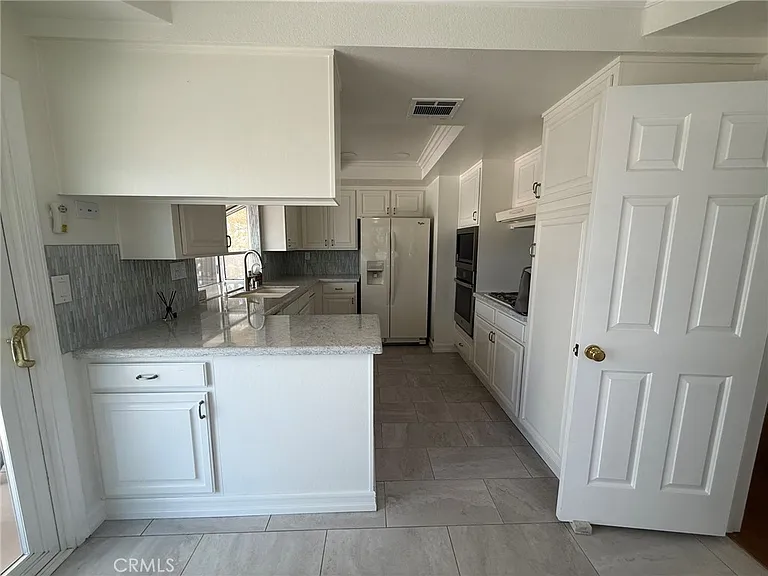 860 Calle Del Sol — Photo 66