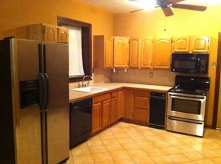 1726 Reed St, Philadelphia, PA 19146