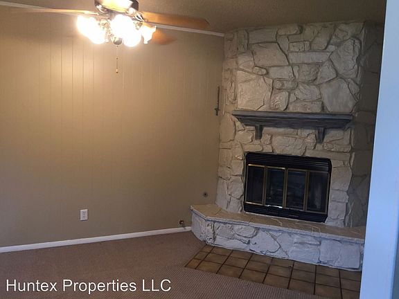 3rd image of 6303 Sayle St