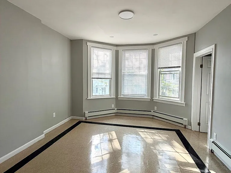 156 Clerk St #2 — Photo 13