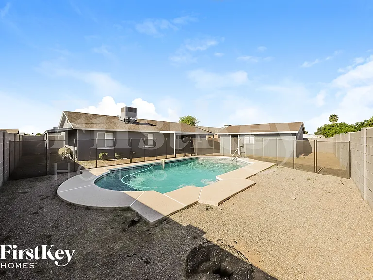 7232 W Brown St — Photo 18