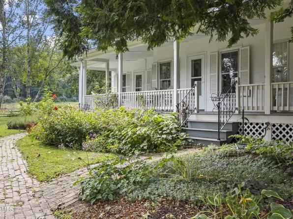 137B Whippoorwill Rd, Hillsdale, NY 12529