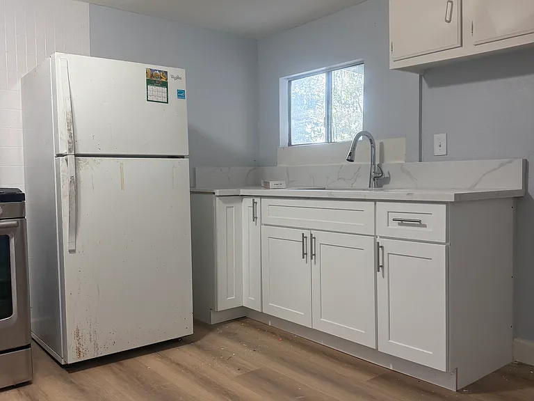 17977 Wellford Dr — Photo 16