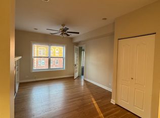 7462 N Greenview Ave #3, Chicago, IL 60626