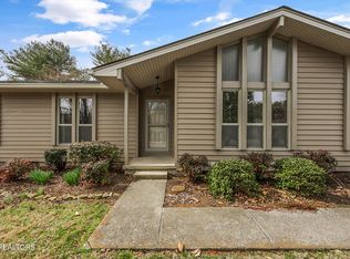 1626 Bexhill Dr, Knoxville, TN 37922