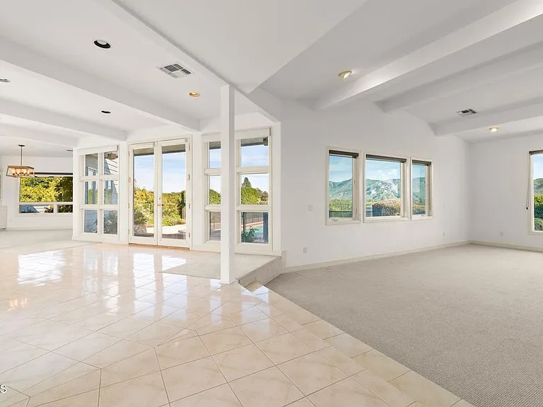 13922 Foothill Rd — Photo 11