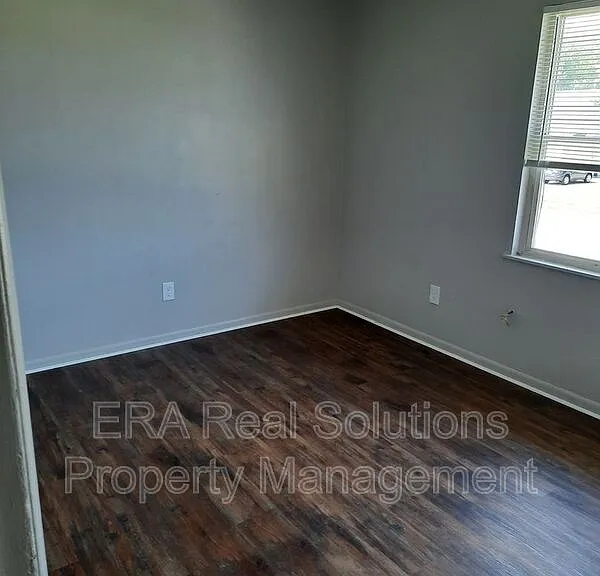 2011 Heritage Dr #13 — Photo 9