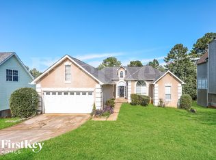7956 Clearview Cir, Riverdale, GA 30296