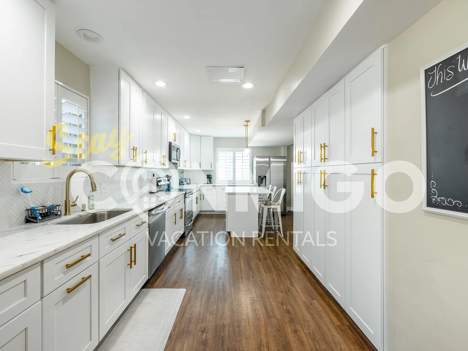 4 bed, 2.5 bath, 10451 sqft, $3,500 — Photo 4