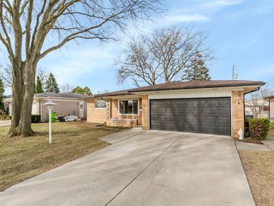 33661 Ashton Dr, Sterling Heights, MI, 48312