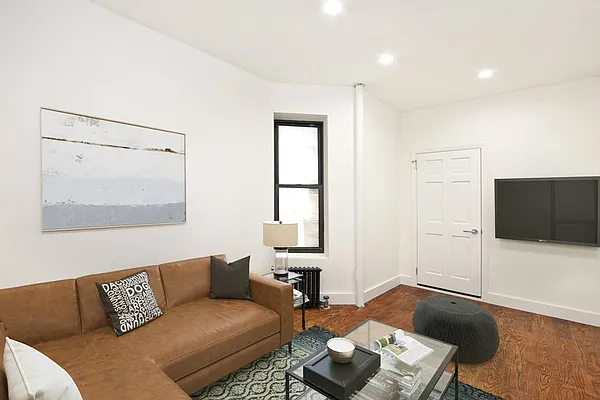 Rented by Zumper Inc | media 29