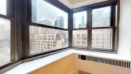 Rented by Bond New York