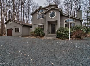 5257 Woodland Ave, Pocono Pines, PA