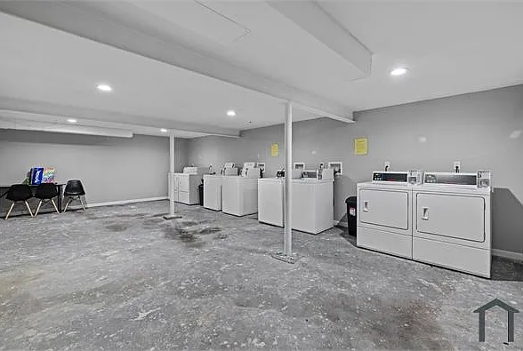 4305 Virginia Ave — Photo 11