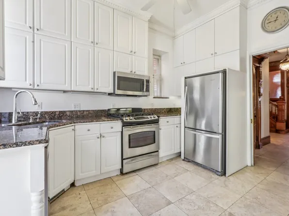 7722 Broadway image 7 of 47