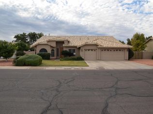 7543 W Mauna Loa Ln, Peoria, AZ 85381