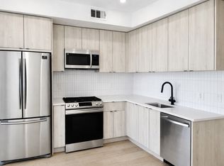 1806 I St NE #2A, Washington, DC 20002