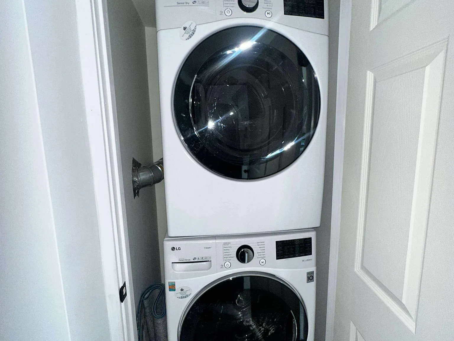 3 bed, 100 sqft, $850 — Photo 4
