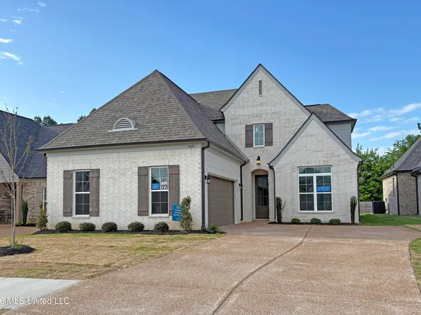 3491 Hatton Dr, Nesbit, MS 38651
