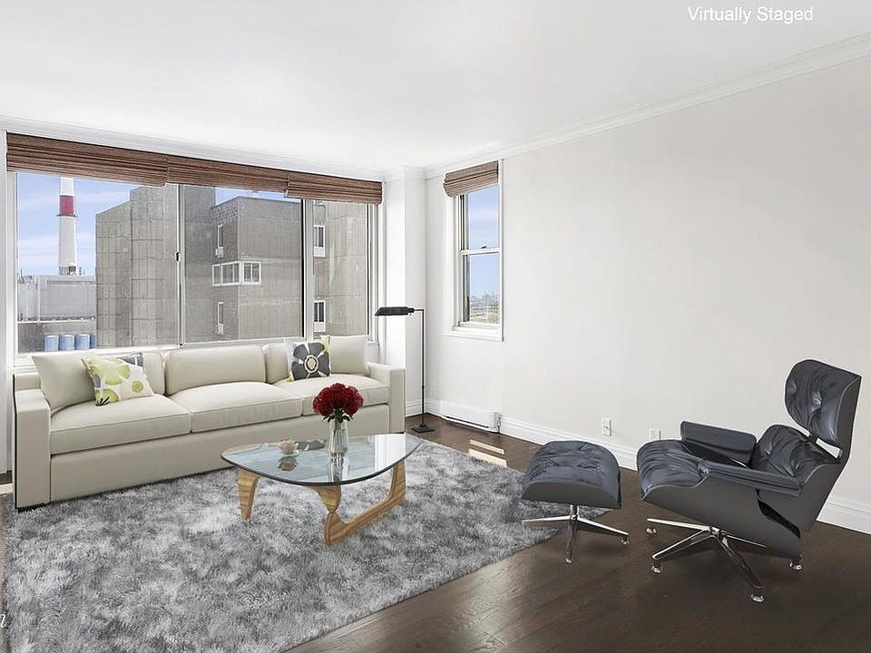 1st image of 575 Main St APT 1811