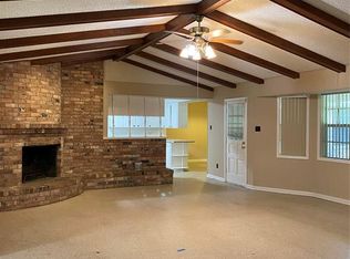 22827 W Highway 6, Alvin, TX 77511