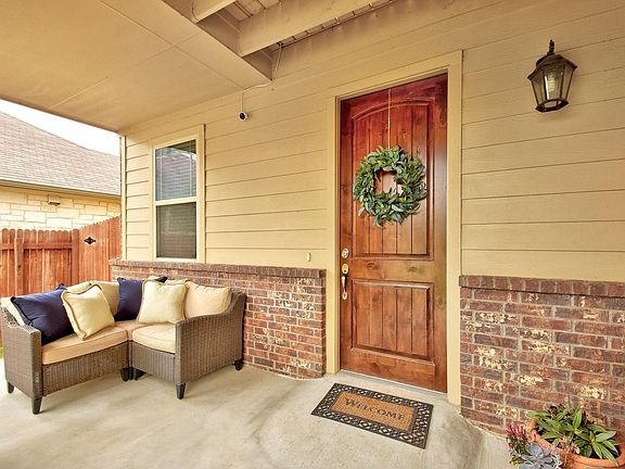 3rd image of 6509 Kingsland Ct